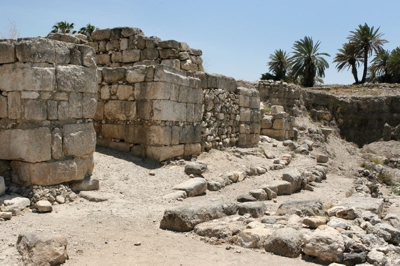 Megiddo city gates built for king Solomon
